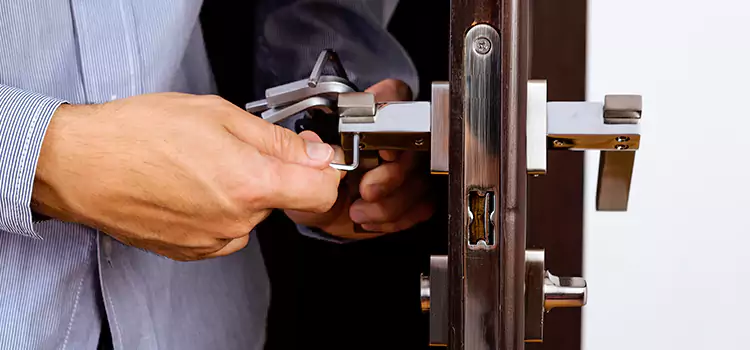 Commercial Door Lock Repair Mentor